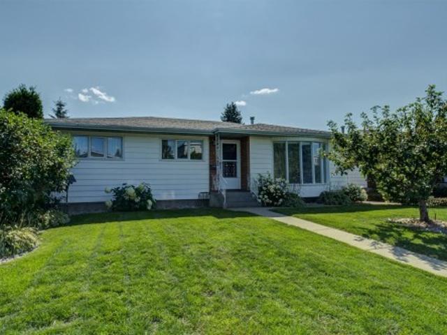 1162 Avenue Nw, Edmonton, AB, T6H 0G9 house for sale | Listing ID E4505 | Royal LePage