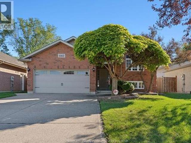 1162 Banwell Road, Windsor, ON, N8P 1J2 house for sale | Listing ID 26018 | Royal LePage