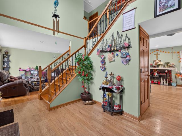 1162 hyannis circle