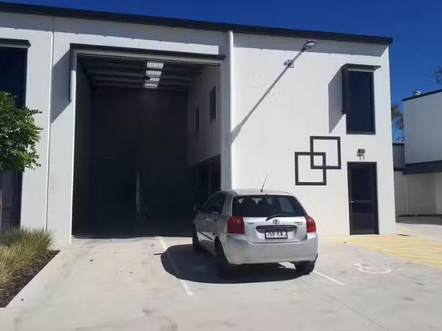 11/62 Radley Street, Virginia, QLD 4014 Industrial/Warehouse.