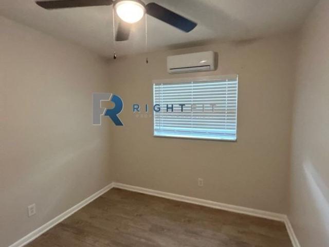 1162 1164 E. 16th Street 2 Bedroom Apartment for Rent at 1162 E 16th St, Jacksonville, FL 32206 Phoenix