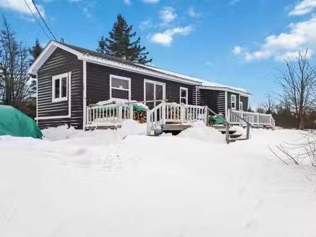 116 Comeau Road, Meteghan River, NS, B0W 2L0 house for sale.