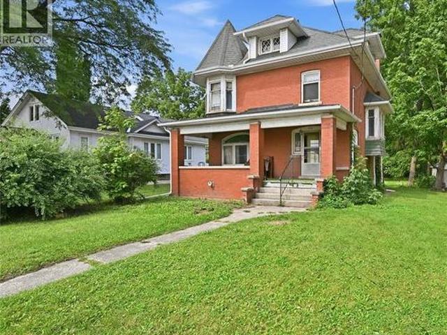 116 Caithness Street E, Caledonia, ON, N3W 1C2 house for sale | Listing ID 40855 | Royal LePage