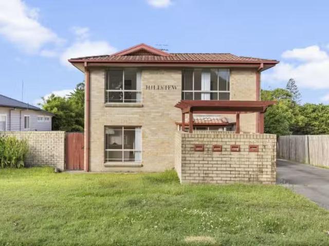 1/16 Campbell Avenue, The Entrance Townhouse for rent Listed.