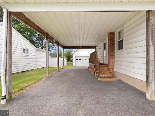 116 Anderson Avenue