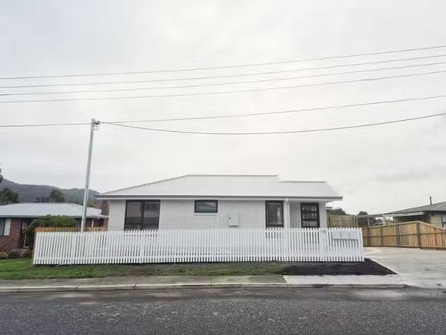 1/16 Belgrave Street, CLAREMONT, TAS 7011 House for Rent