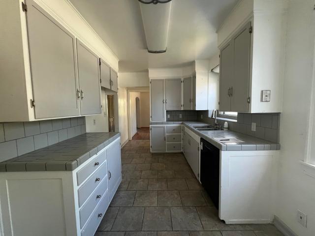 116 Gurnsey Avenue