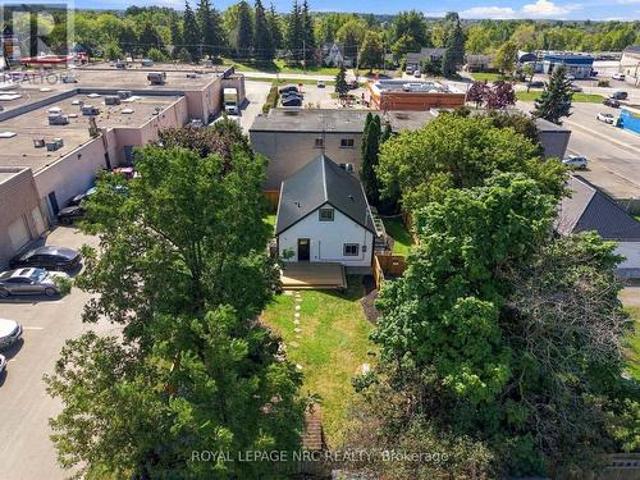 116 Dufferin Street, West Lincoln Smithville, ON, L0R 2A0 house for sale | Listing ID X13813 | Royal LePage