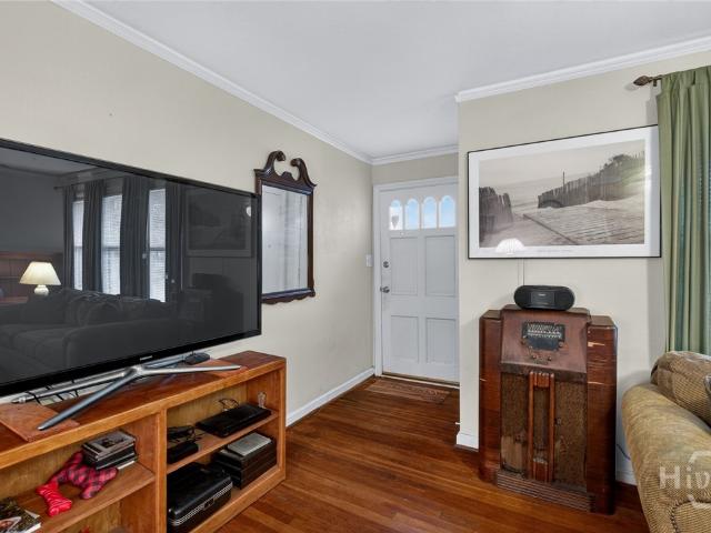 116 E 66th Street