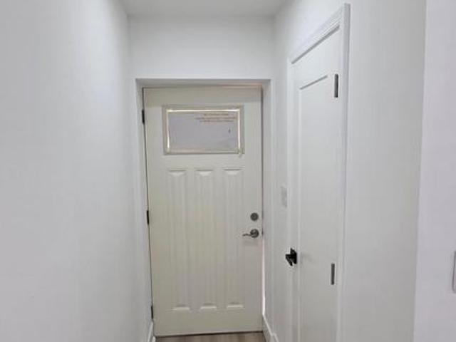 116 E Cheltenham Avenue