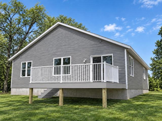 116 E Hiawatha Drive