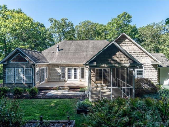 116 Fawn Lane