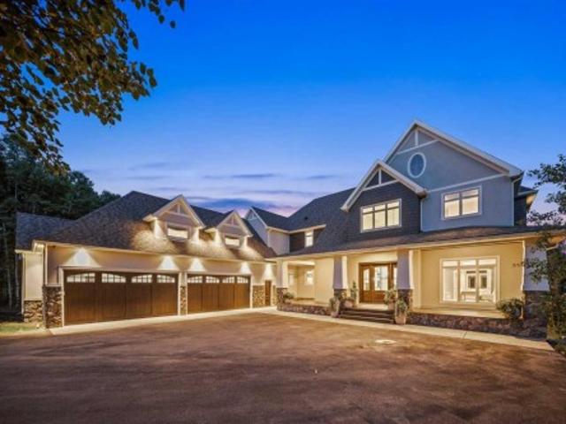 116 Hawk'S Landing Drive, Priddis Greens, AB, T0L 1W3 house for sale | Listing ID A2337 | Royal LePage
