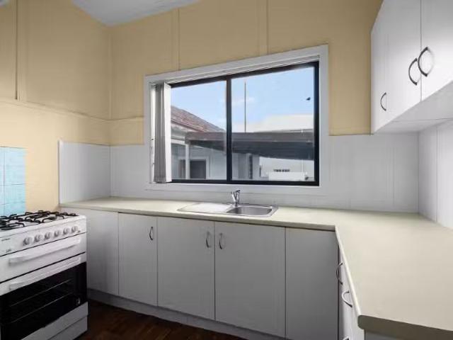 1/16 John St, Gwynneville Townhouse for rent Listed by Lara M.