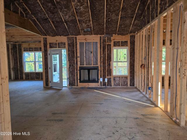 116 Oakbrook Drive