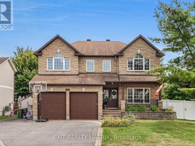 116 Lamadeleine Boulevard, Russell, ON, K0A 1W1 house for sale | Listing ID X12817 | Royal LePage