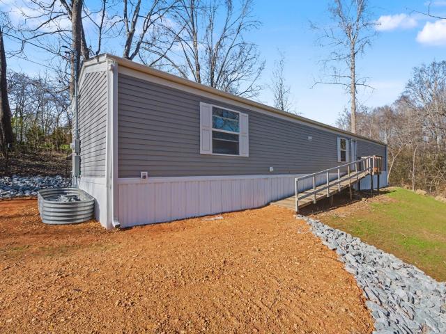 116 Lee Ln