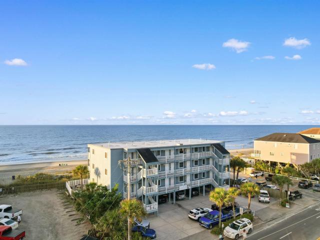 116 S Waccamaw Dr. 104