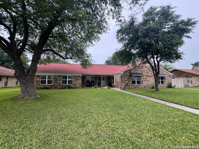 116 S Bluebonnet Dr