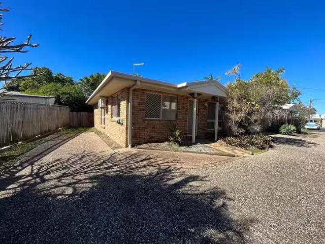1/16 Stenlake Avenue, Kawana, QLD 4701