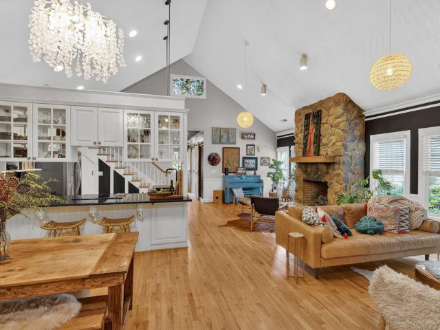 116 Stillcountry Circle