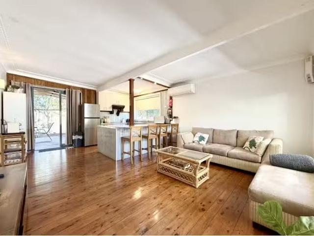 116 Stockton Street, NELSON BAY House for rent Listed by Phil.