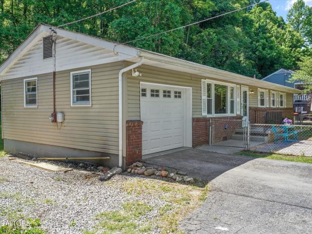 116 Stone Rd