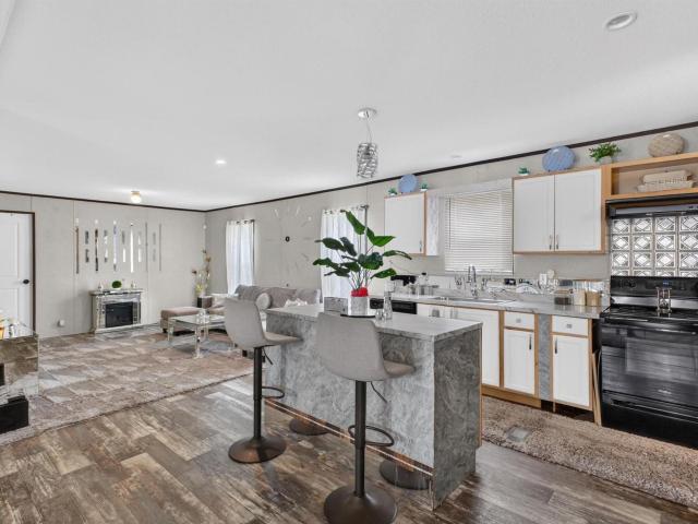 116 Parvis Road