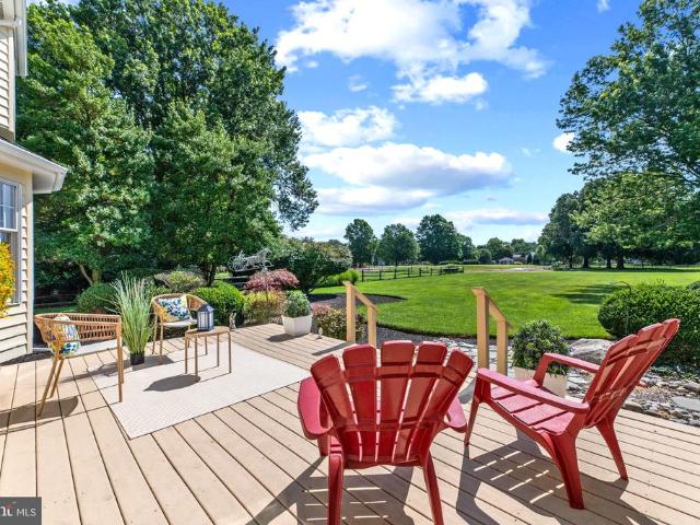 116 Prospect Bay Drive W