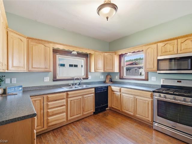 116 W 2nd Street