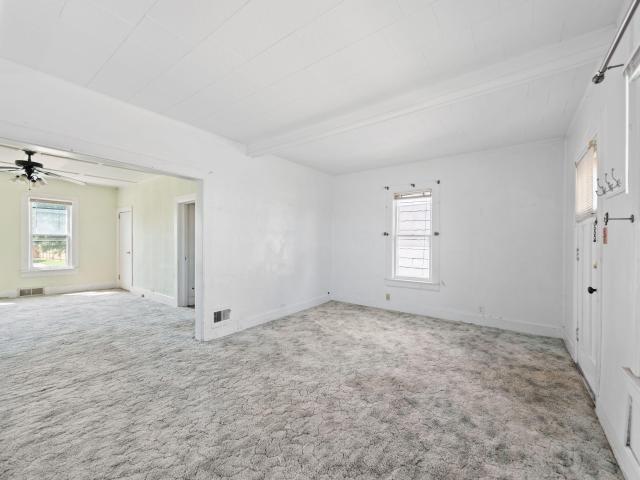 116 W Barker Avenue