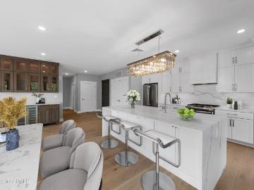 116 West Avenue # Unit 402
