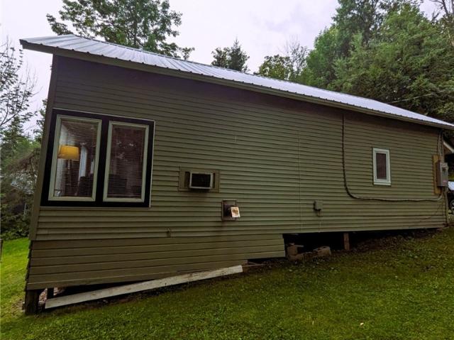 116 W Summit Road