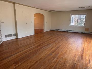 116 Williams Ave, Unit 101, Spring Valley, NY 10977 | MLS #984433