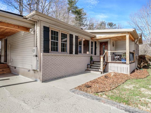 116 Thornbird Avenue