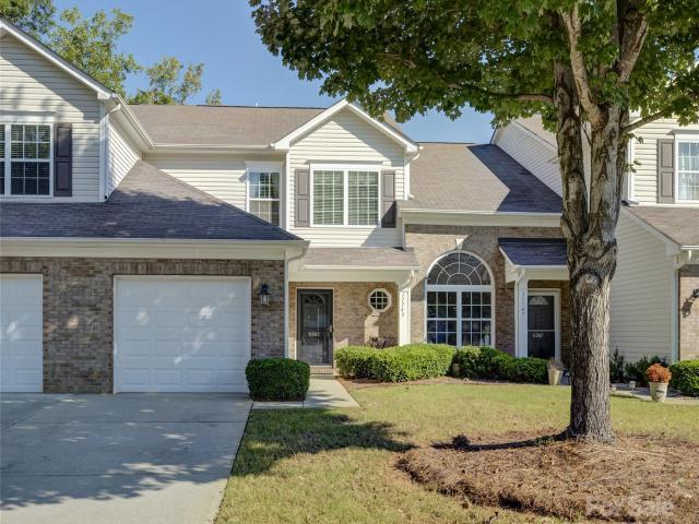 11743 Stockdale Ct, Pineville, NC 28134 | MLS #4301
