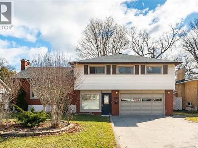 1174 Colborne Road, Sarnia, ON, N7V 3L1 house for sale | Listing ID 26017 | Royal LePage