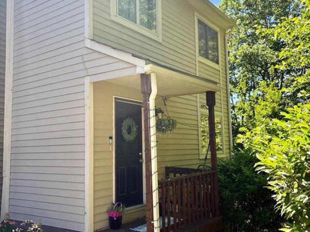 1174 Gator Court N # 219