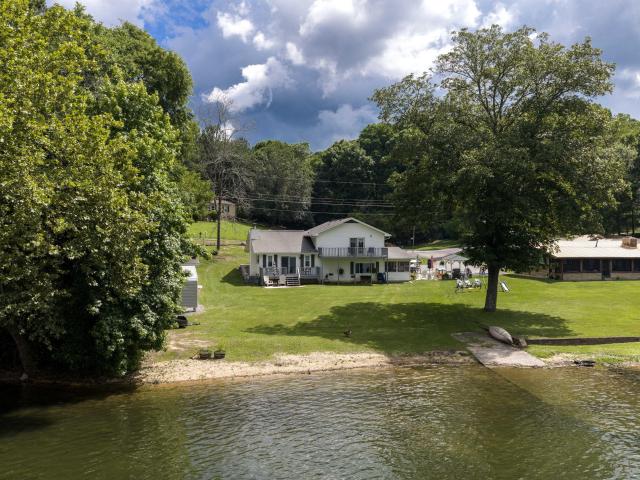 1174 Penobscot Drive