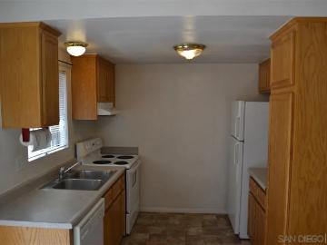 1174 11th St, Imperial Beach, CA 91932 | MLS #260009