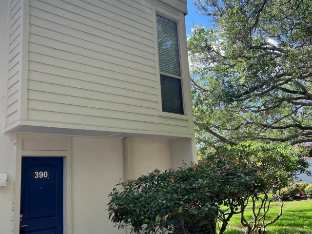 1175 N Beachview Drive