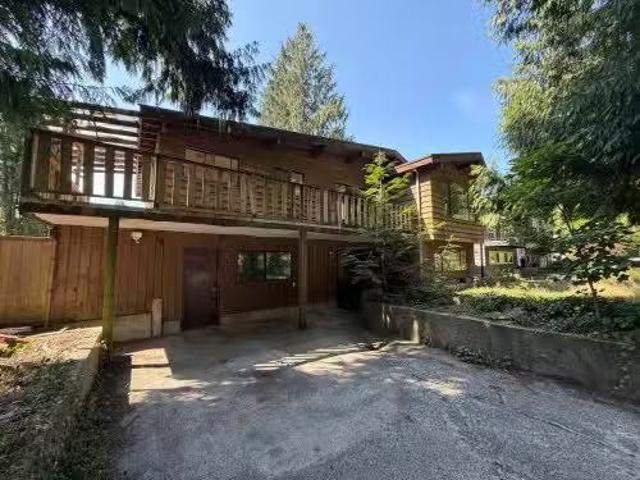 1175 Blue Heron Crescent, Port Coquitlam, BC, V3B 1W9 house.