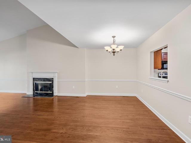 1175 S Washington Street # 18