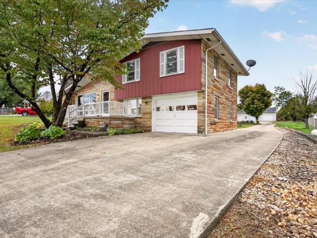 1175 W Bell Road