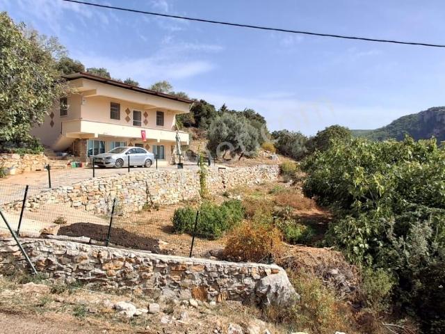 1176 M2 Bahçe İçinde Resmi Tapu Kayıtlı İki Katlı Müstakil Villa
