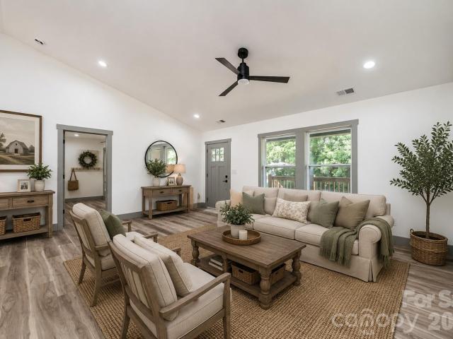 1176 Luciano Camilo Drive