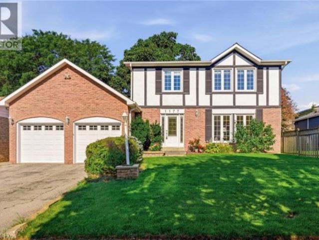 1177 Grand Boulevard, Oakville, ON, L6H 2V2 house for sale | Listing ID 40850 | Royal LePage