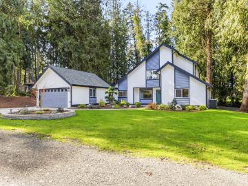 11785 Penny Place NE, Bainbridge Island, US, WA