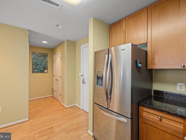 11700 Old Georgetown Road # 806