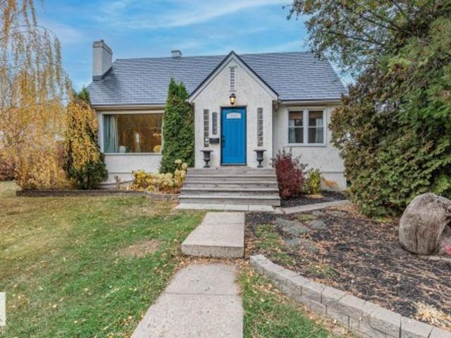 11704 A Avenue Nw, Edmonton, AB, T5H 1K8 house for sale | Listing ID E4508 | Royal LePage